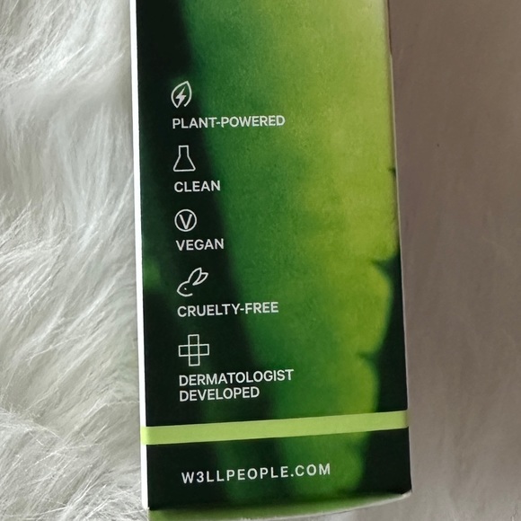 Well People Bio Tint SPF 30 Tinted Moisturizer Broad Spectrum SPF 30 Sunscreen - Picture 7 of 7